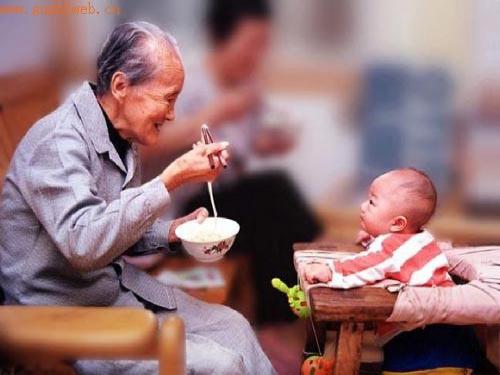 于细微处见真情